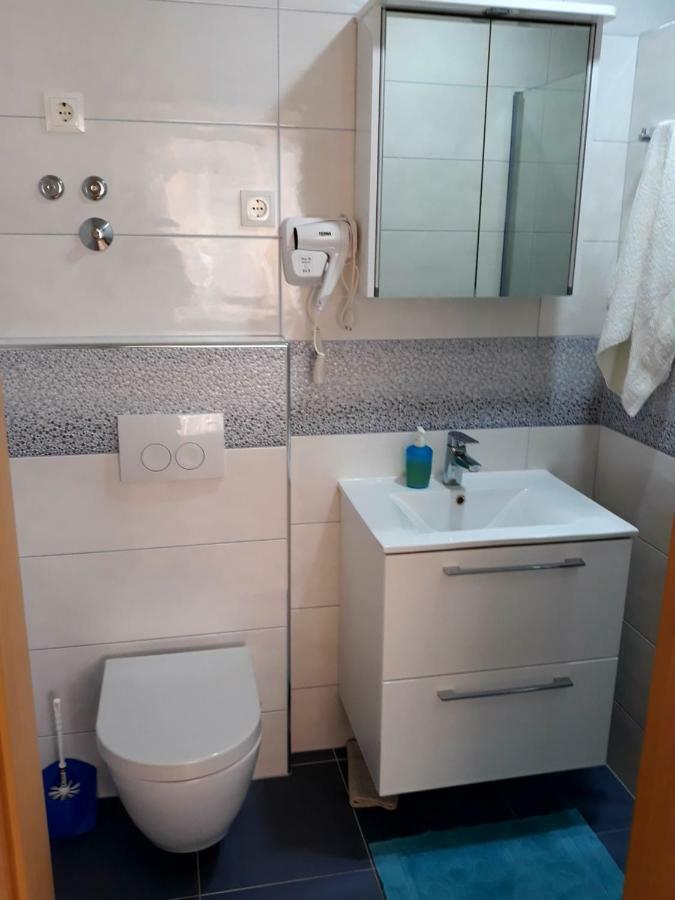 Apartmani Tanja Marina Zewnętrze zdjęcie