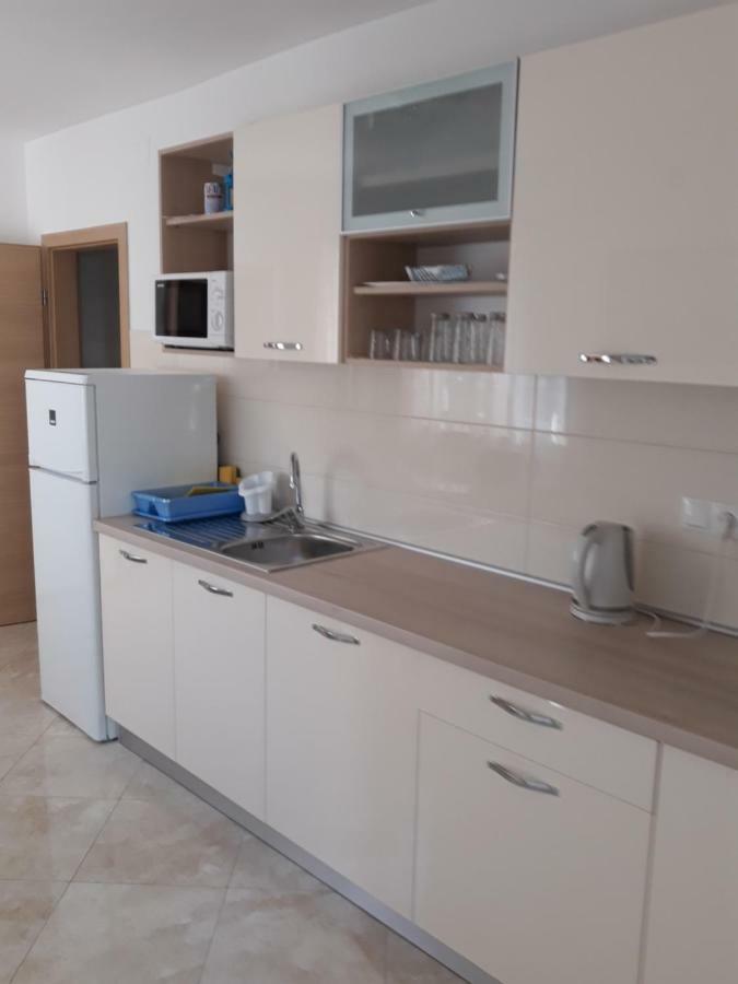 Apartmani Tanja Marina Zewnętrze zdjęcie